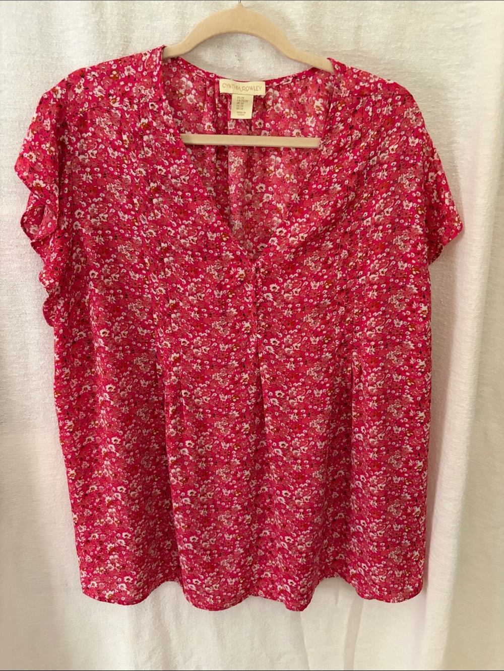 Cynthia Rowley Bright Pink Floral V-Neck Short Sleeve Blouse